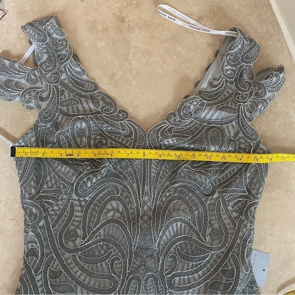 TADASHI SHOJI Silver Gray Embroidered Corded Lace Cold Shoulder Sheath Dress 4 - Picture 12 of 16